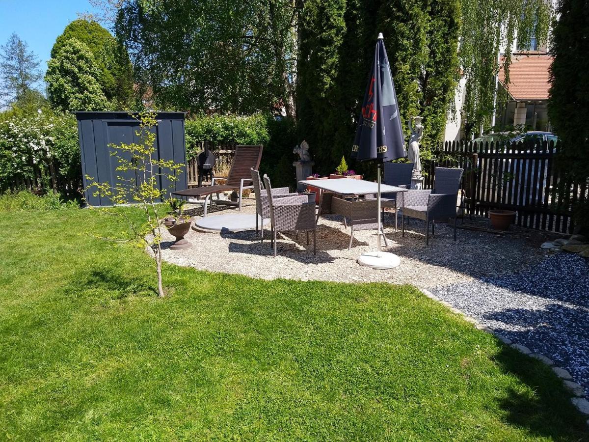 Fewo Im Mesnerhaus Mengen Esterno foto